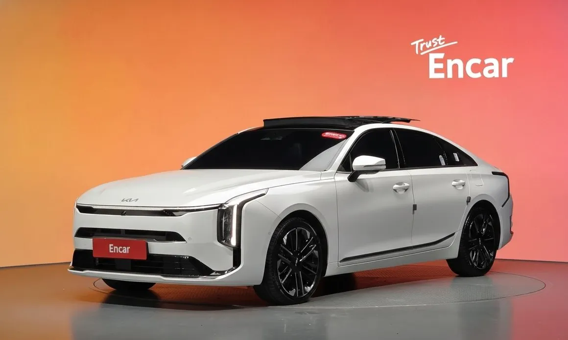 Kia K8