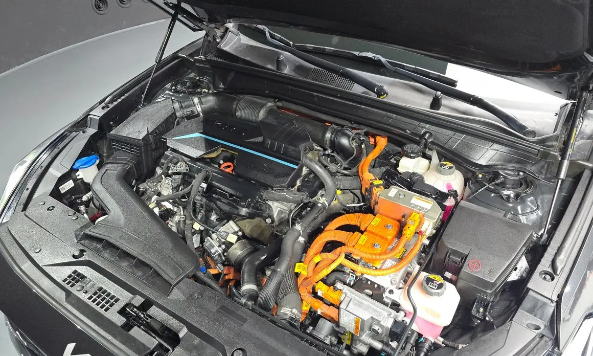 Kia K8