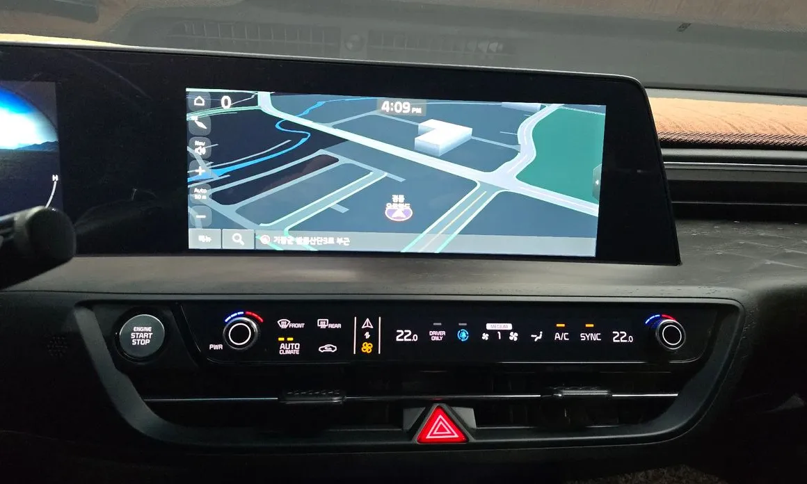 Kia K8