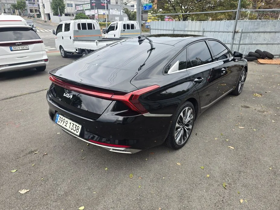 Kia K8