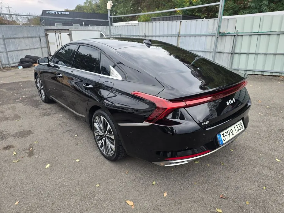 Kia K8