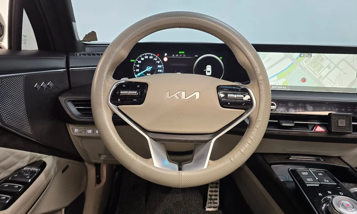 Kia K8
