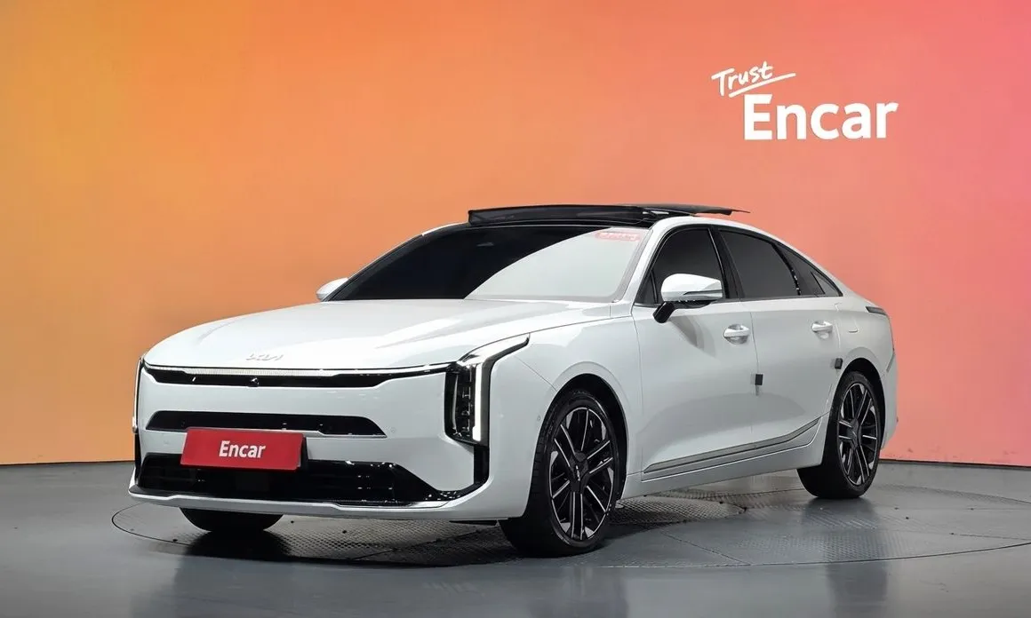 Kia K8
