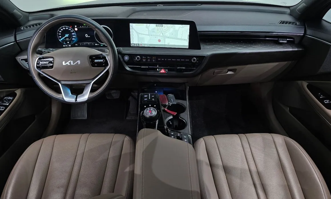 Kia K8