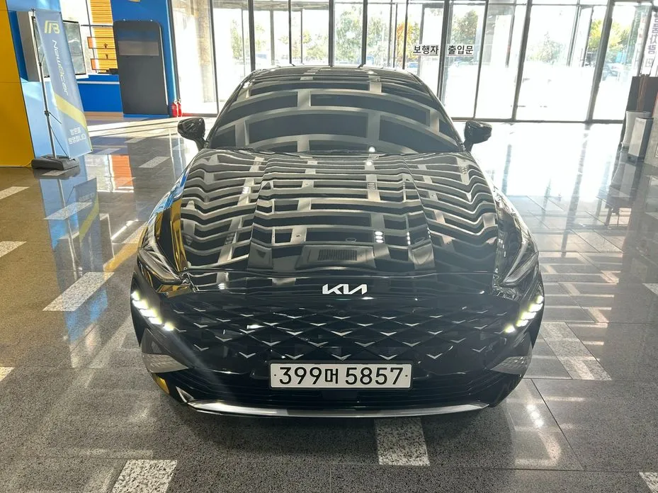 Kia K8