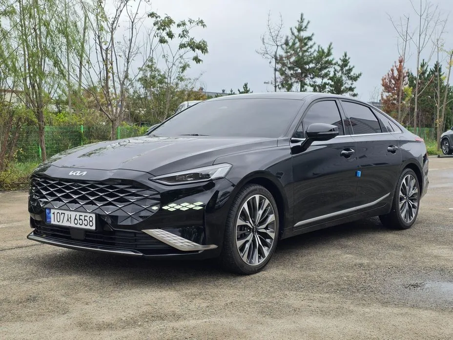 Kia K8