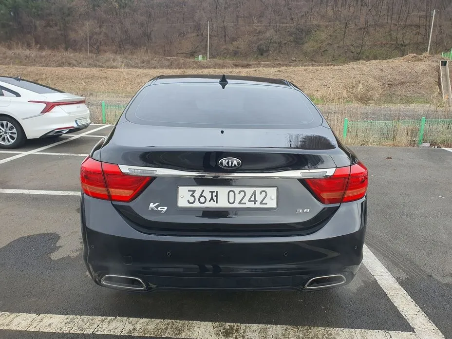 Kia K9