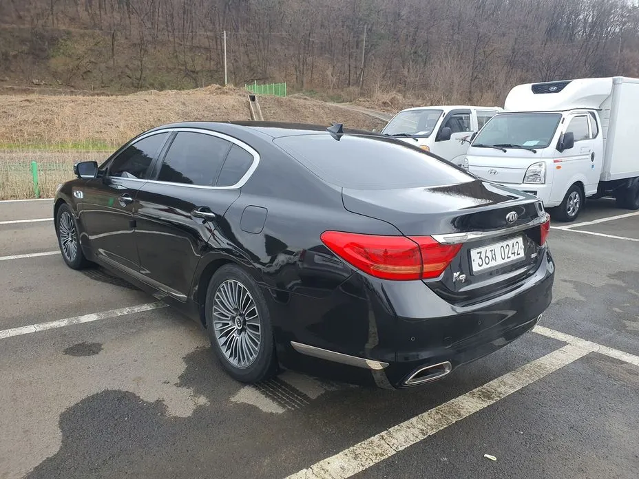 Kia K9