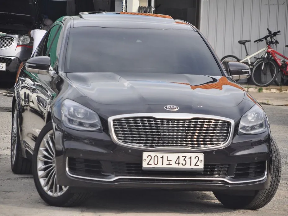 Kia K9