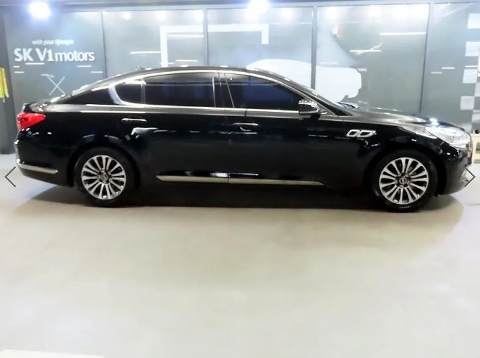 Kia K9