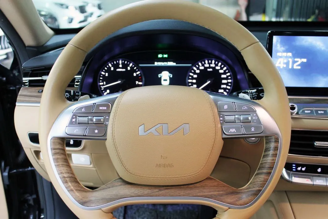 Kia K9
