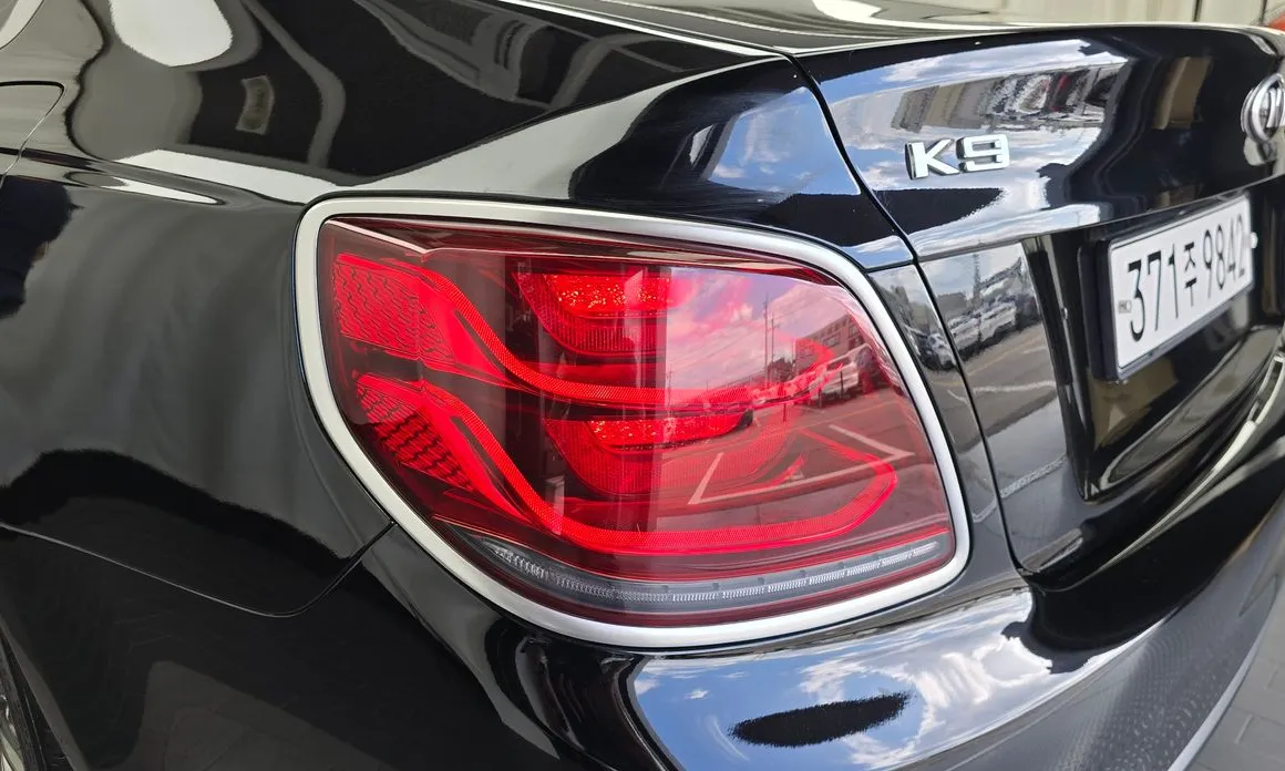 Kia K9