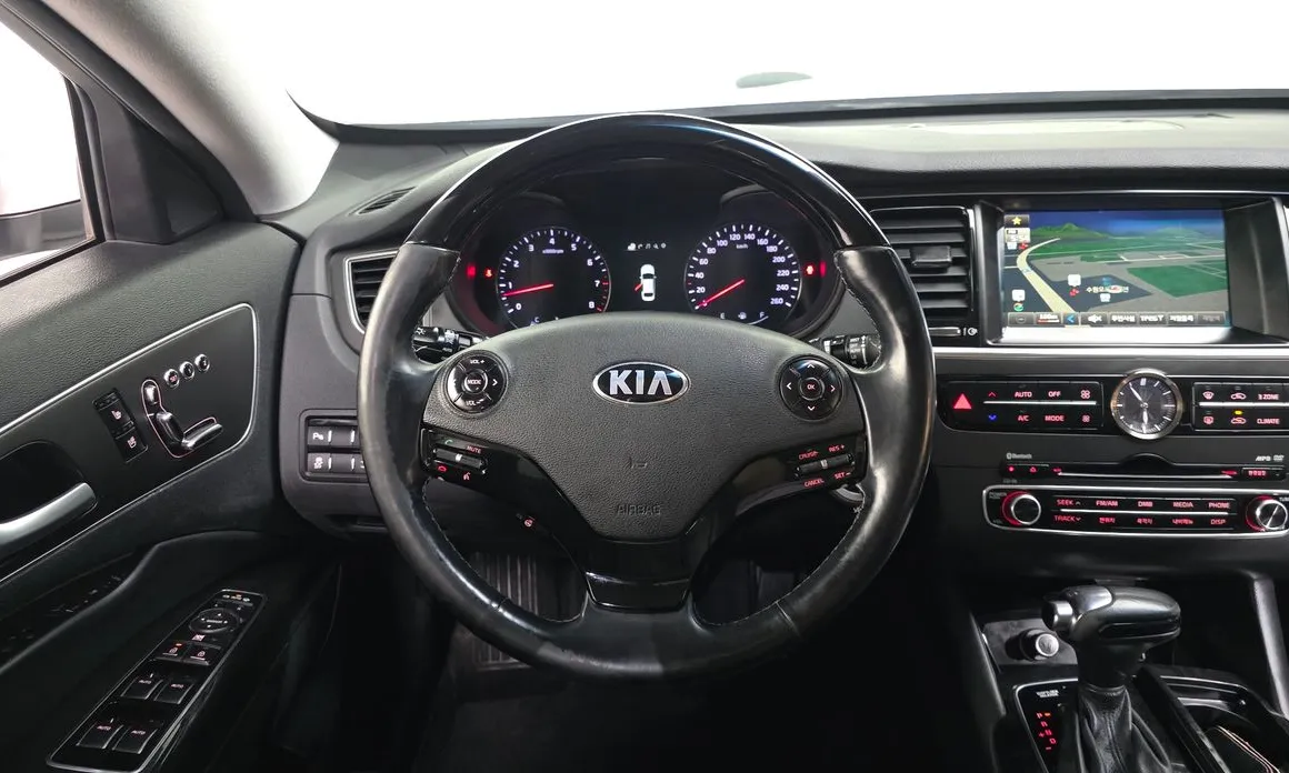 Kia K9