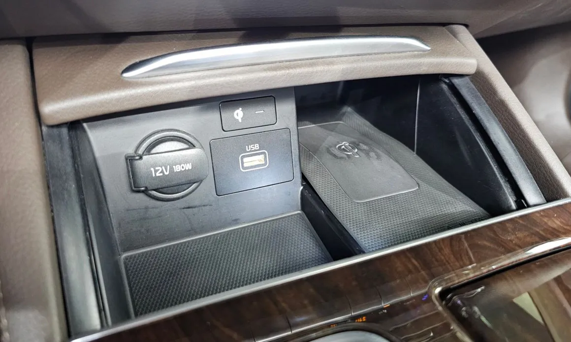 Kia K9