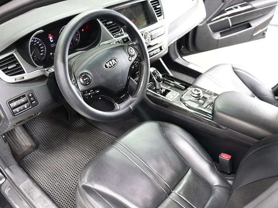 Kia K9