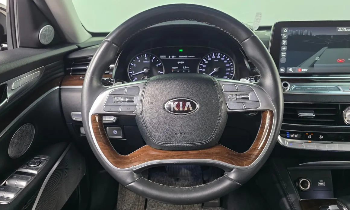 Kia K9