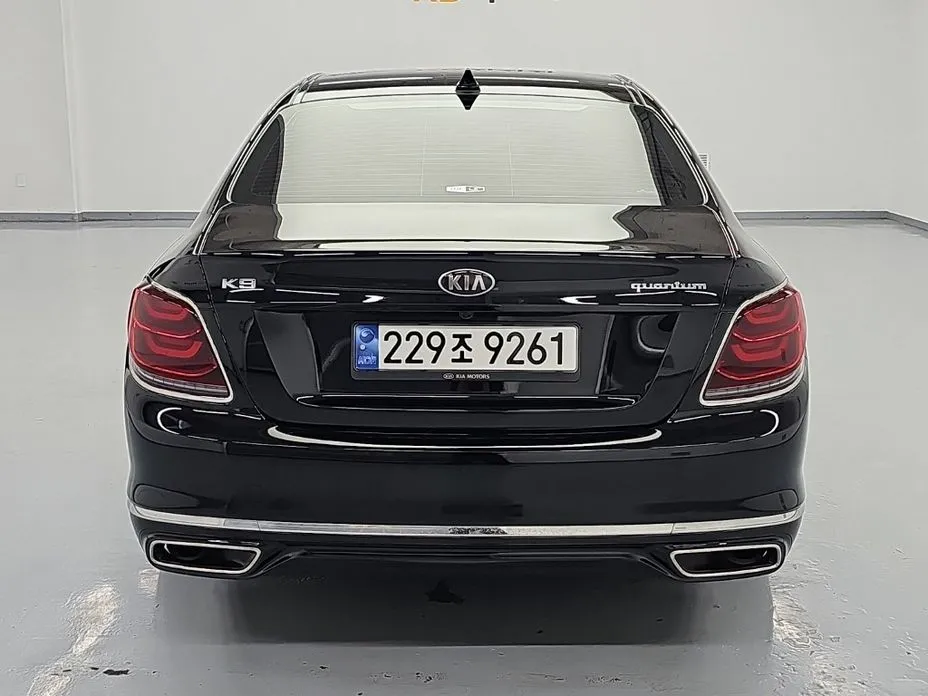 Kia K9