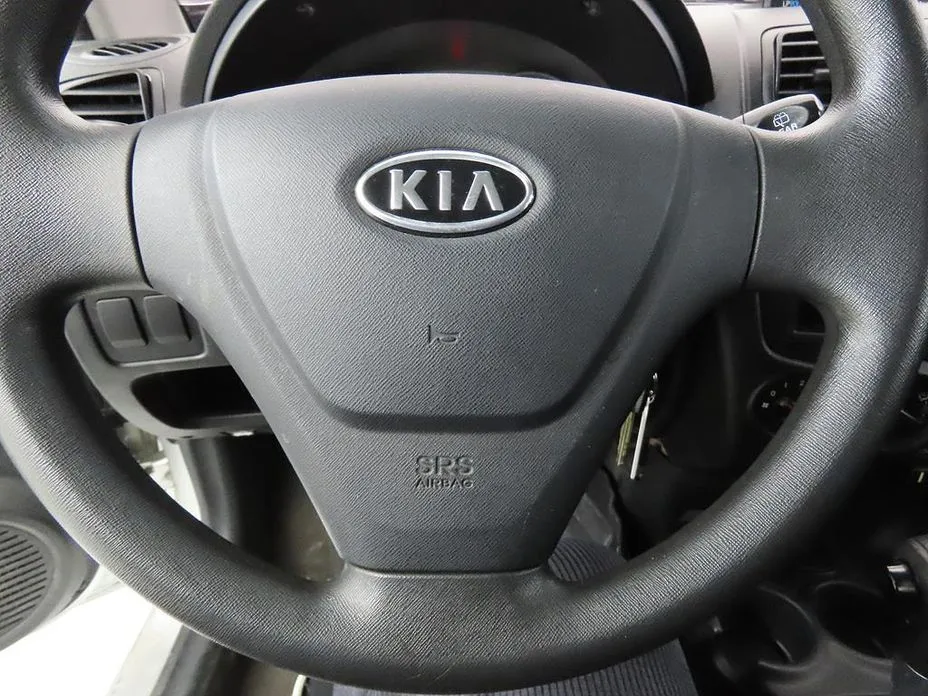 Kia morning