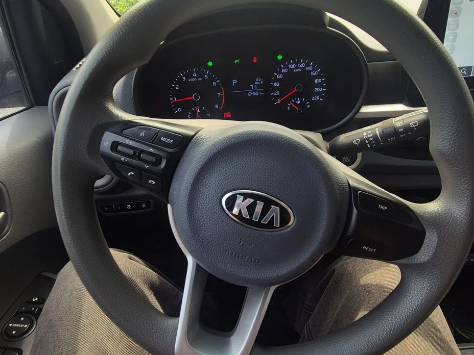 Kia morning