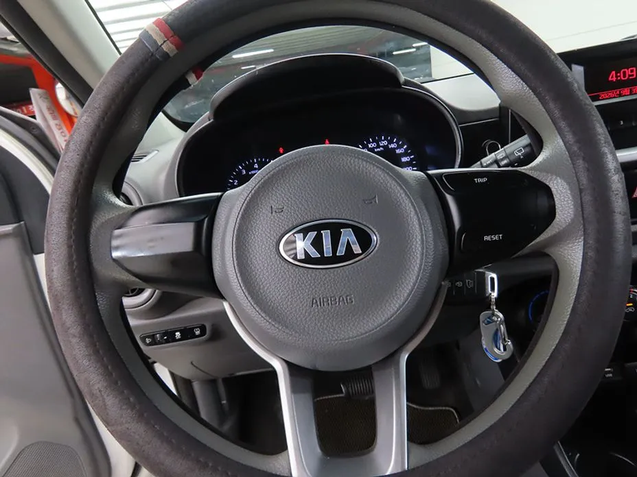 Kia morning