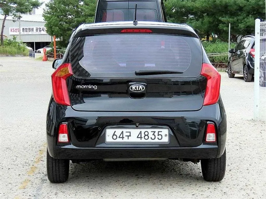 Kia morning