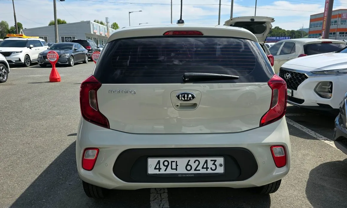 Kia morning