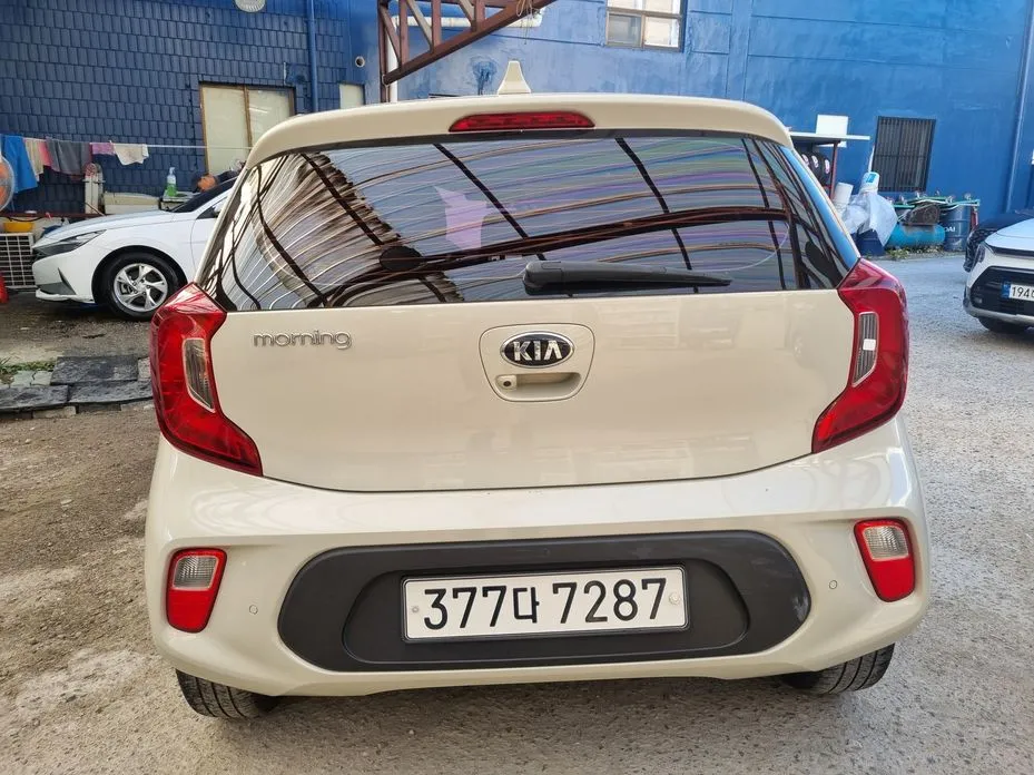Kia morning
