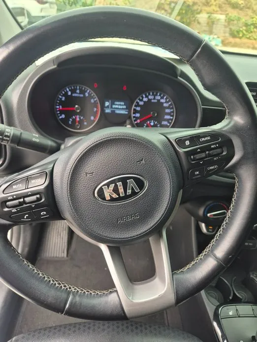Kia morning