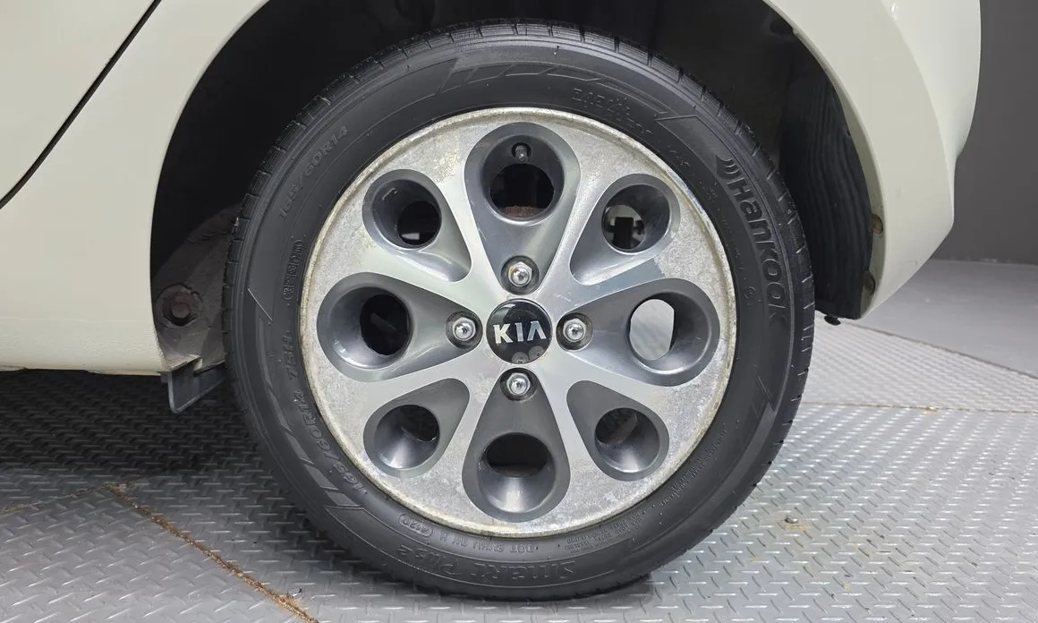 Kia morning
