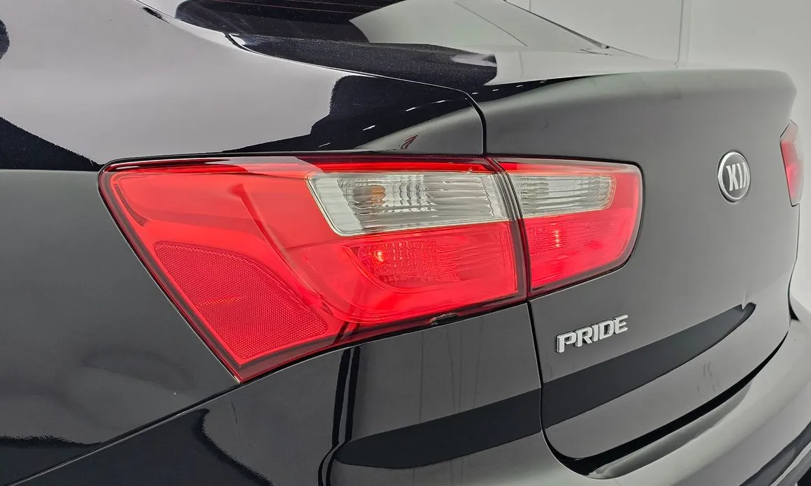 Kia pride