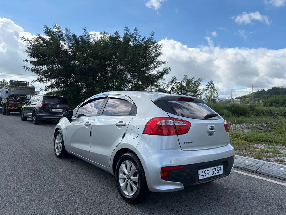 Kia pride