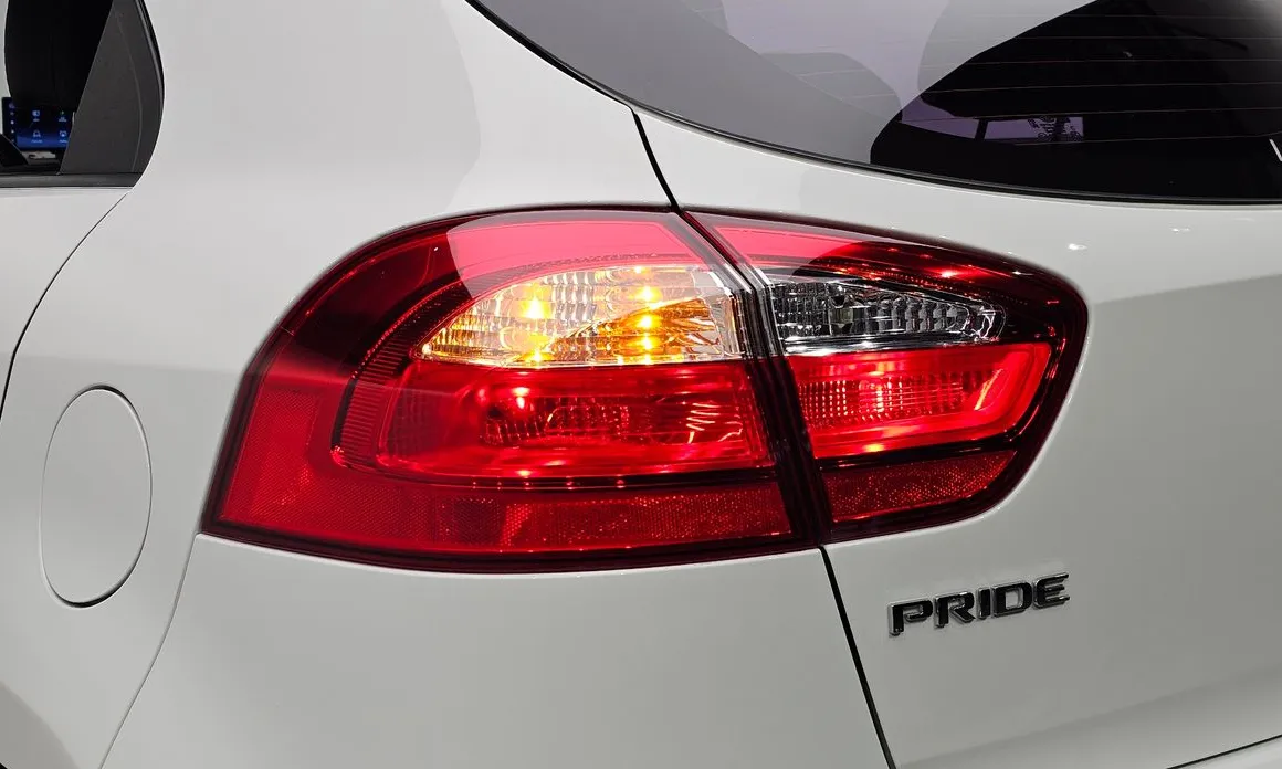 Kia pride