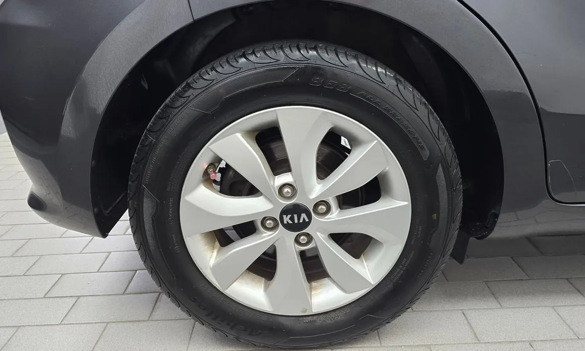 Kia pride