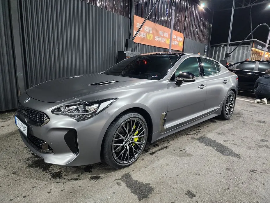 Kia Stinger