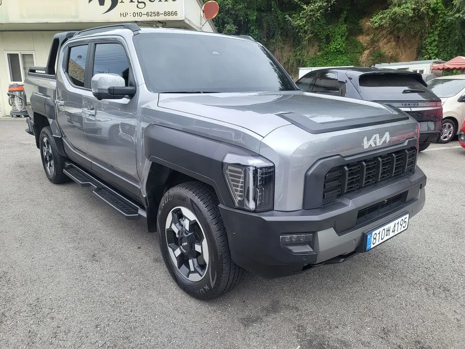 Kia Tasman