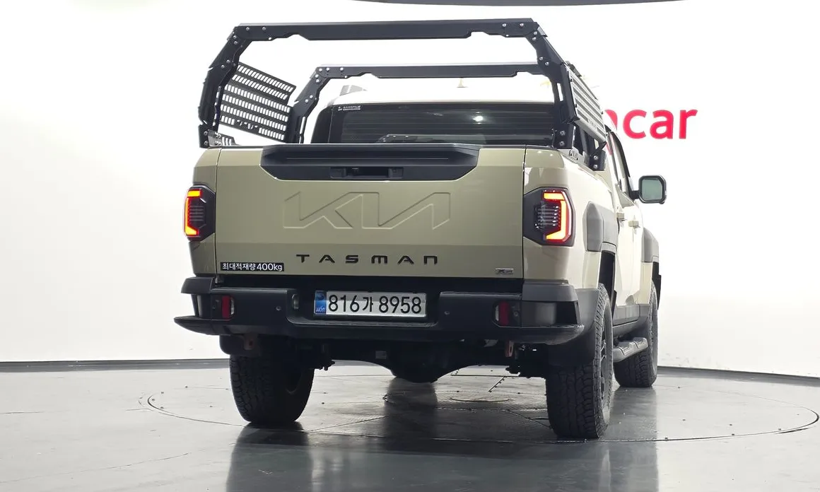 Kia Tasman