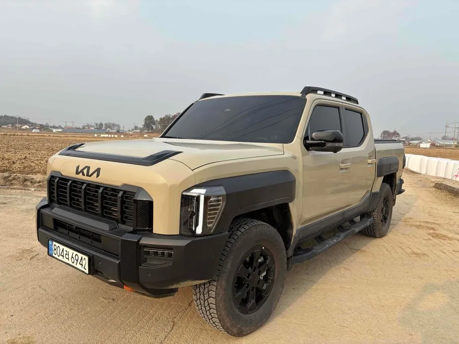 Kia Tasman