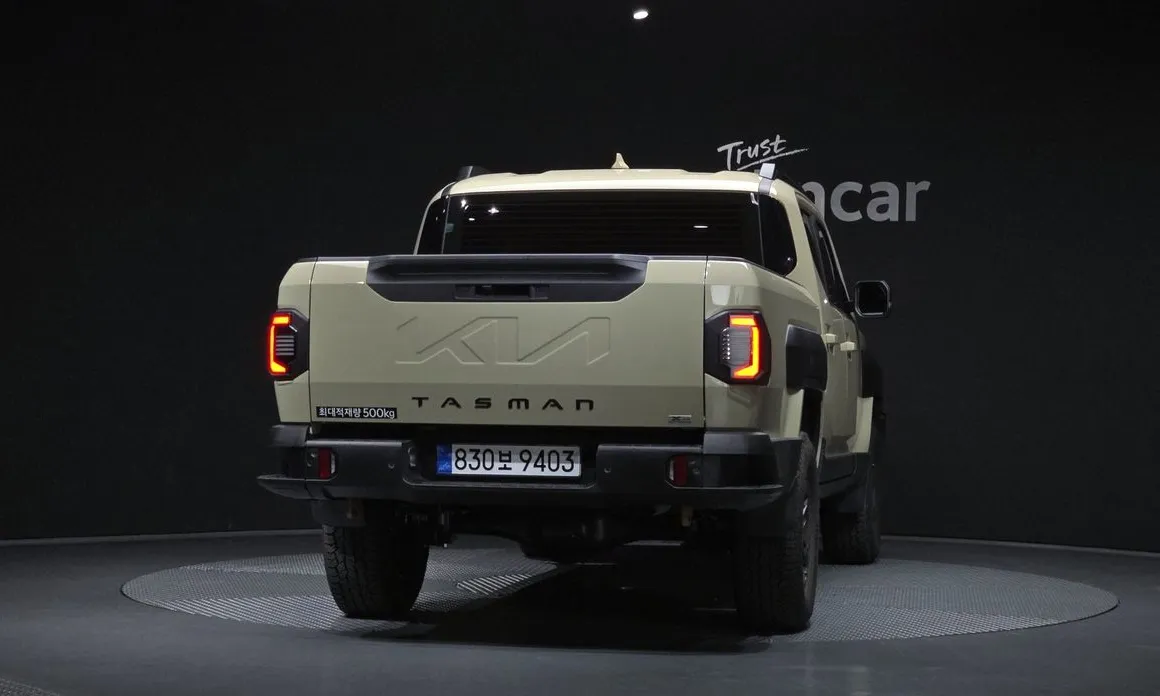 Kia Tasman