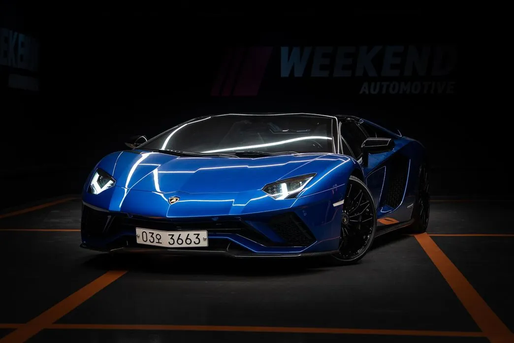 Lamborghini Aventador