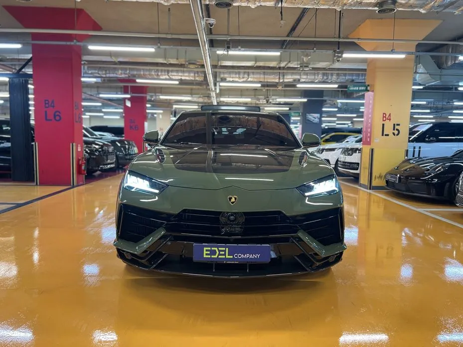 Lamborghini Urus