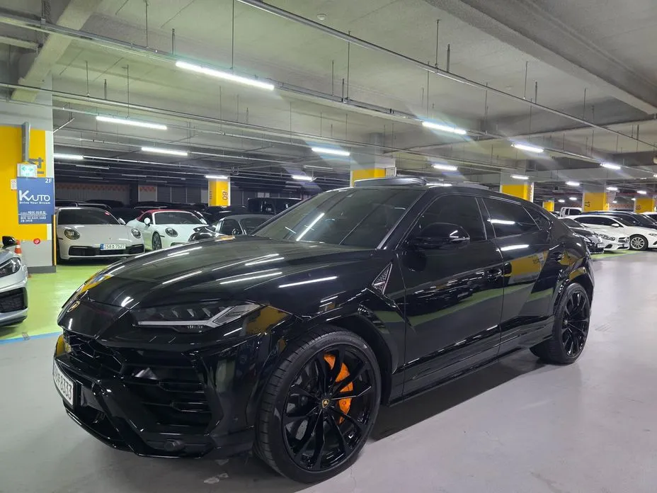 Lamborghini Urus