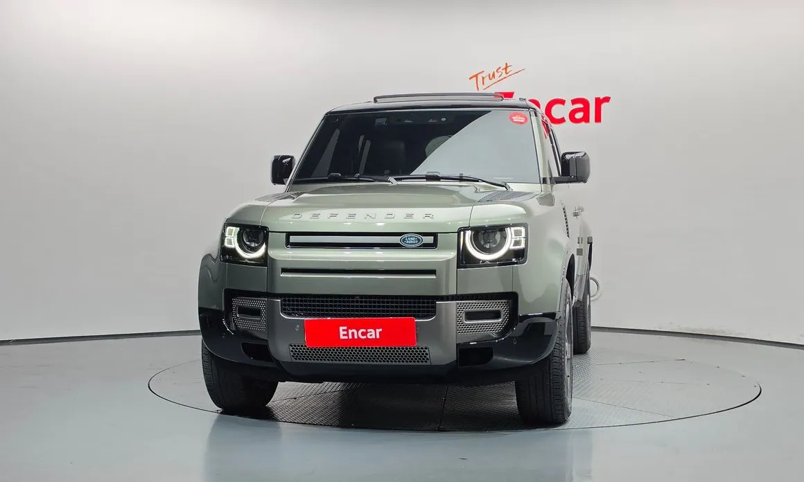 Land Rover Defender