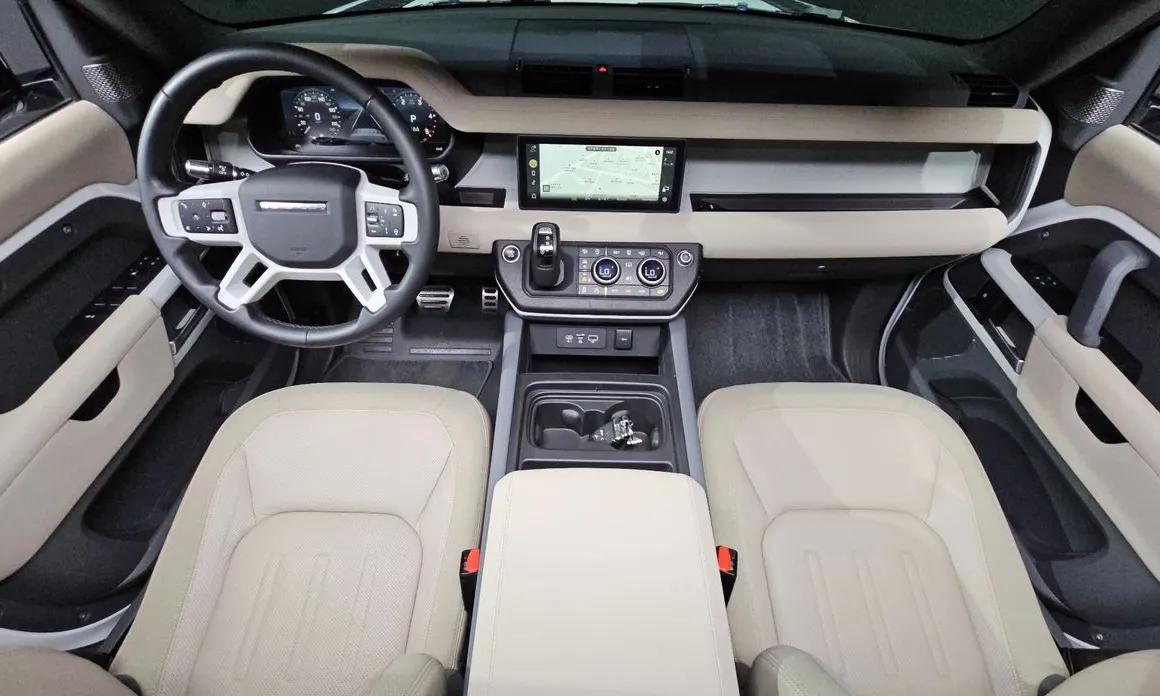 Land Rover Defender