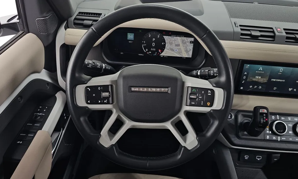 Land Rover Defender