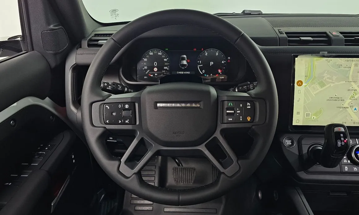Land Rover Defender