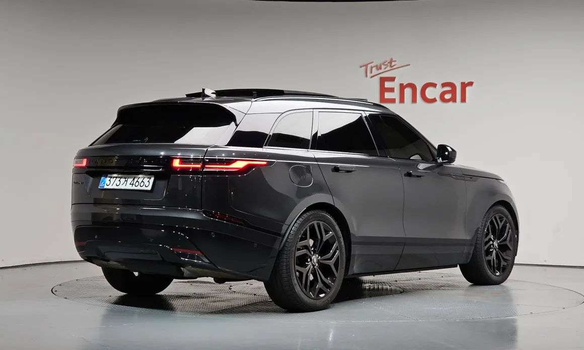 Land Rover Range Rover Velar