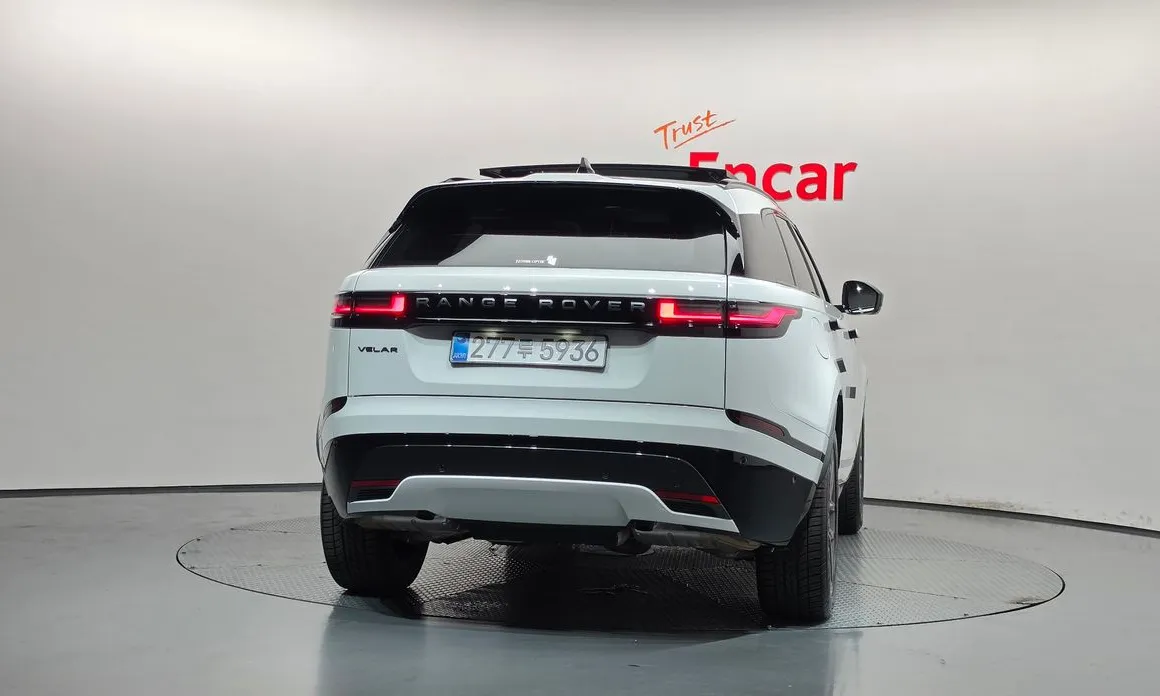 Land Rover Range Rover Velar