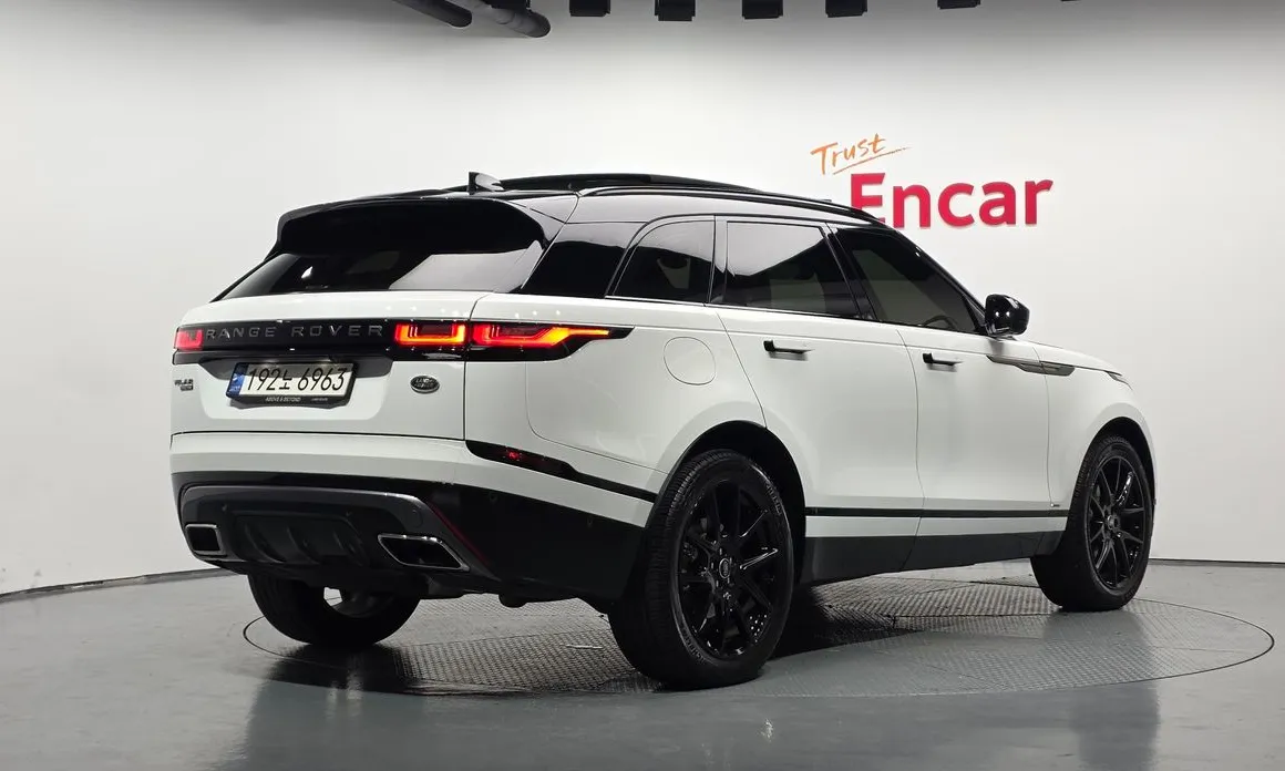 Land Rover Range Rover Velar