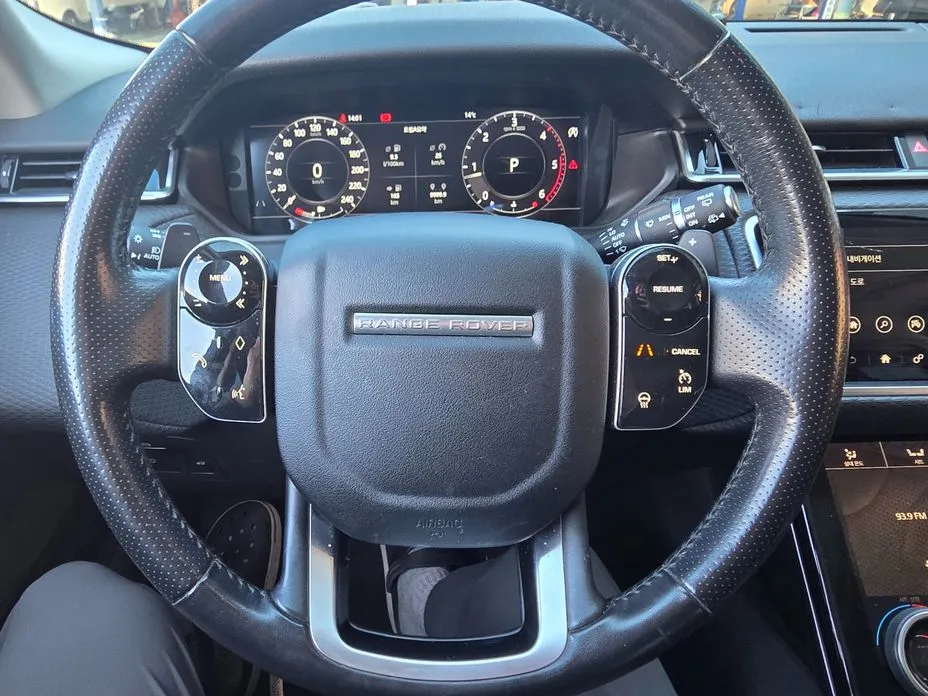 Land Rover Range Rover Velar