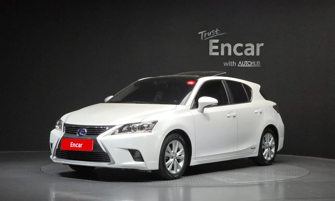 Lexus CT200h
